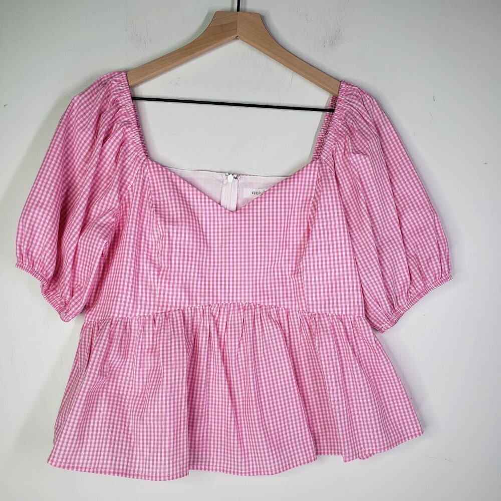VICI x Destiny Jessica Cotton Gingham Puff Sleeve Peplum Top‎ Blouse L Pink